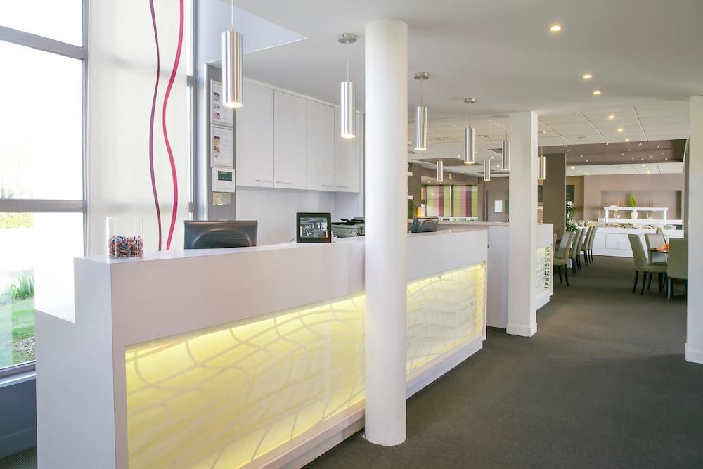 Hotel Best Western The Wish Versailles Guyancourt Bagian luar foto