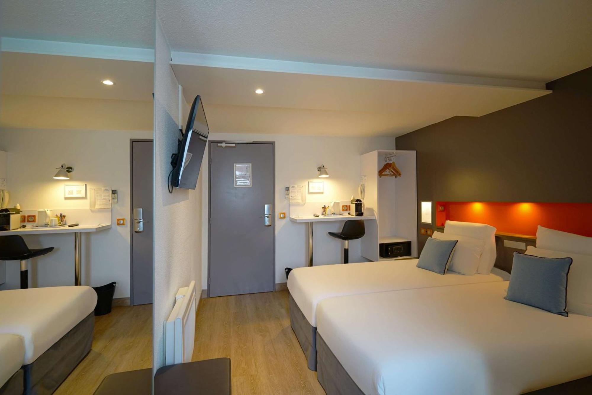 Hotel Best Western The Wish Versailles Guyancourt Bagian luar foto