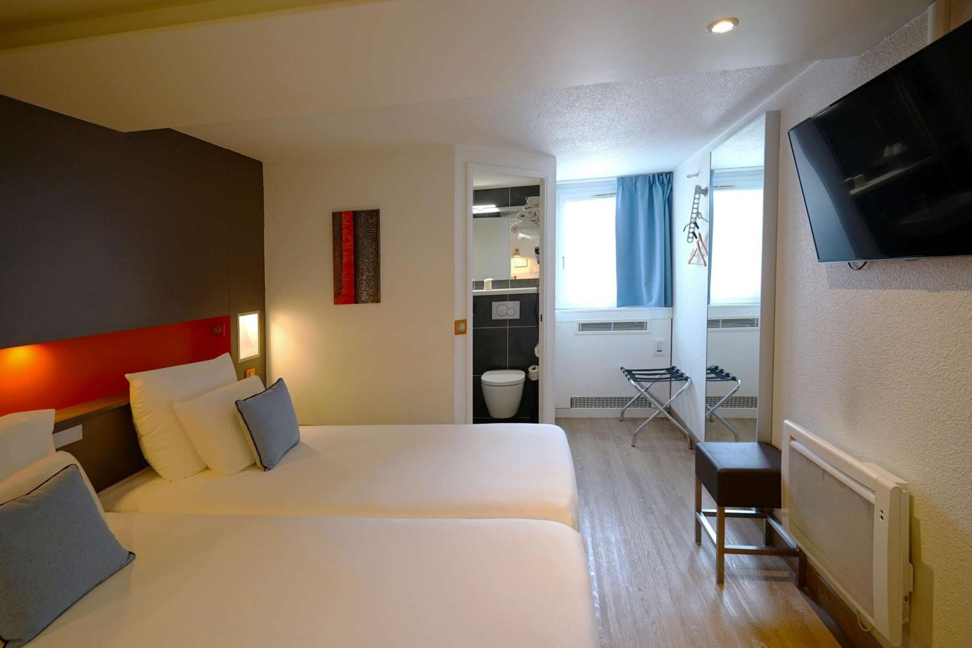 Hotel Best Western The Wish Versailles Guyancourt Bagian luar foto