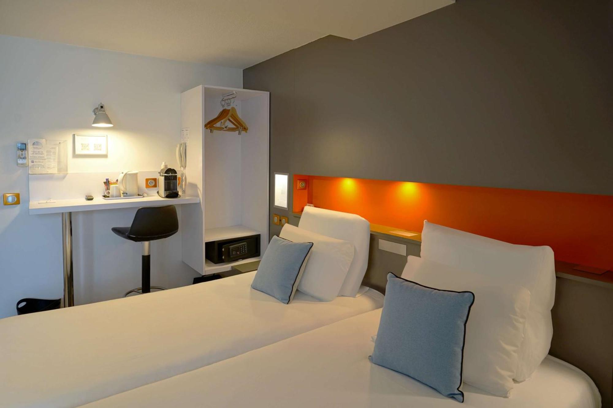 Hotel Best Western The Wish Versailles Guyancourt Bagian luar foto