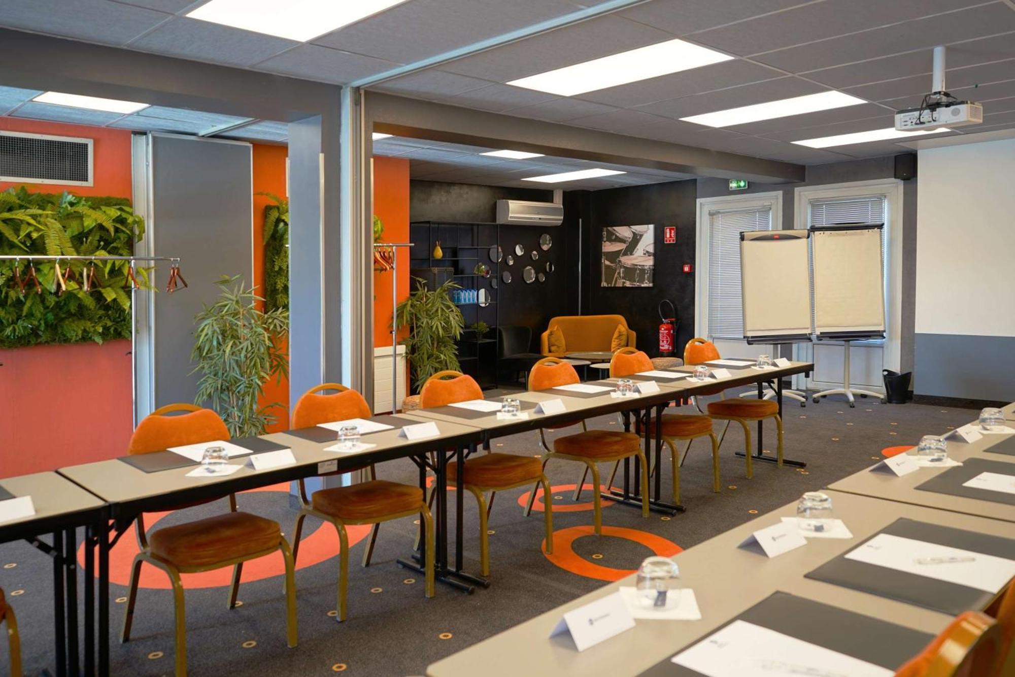 Hotel Best Western The Wish Versailles Guyancourt Bagian luar foto